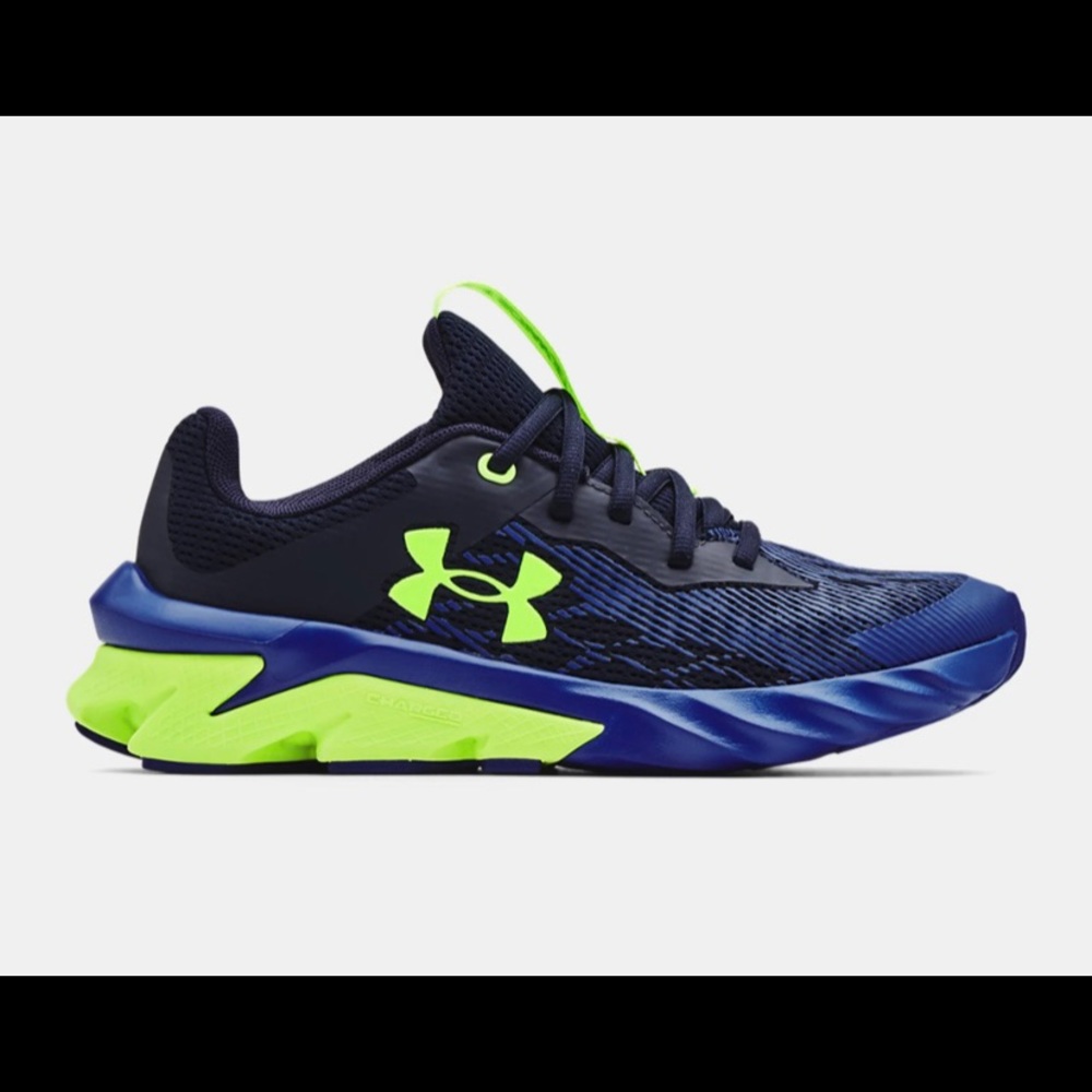 Under Armour Boy Gym Shoes
